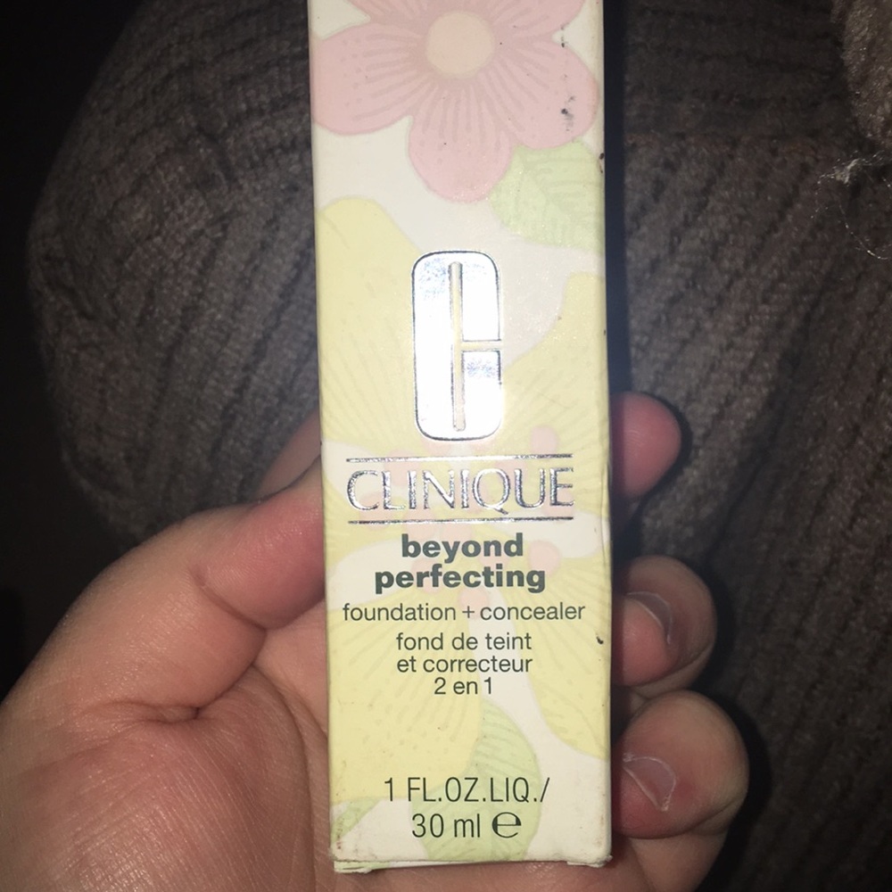 Clinique beyond perfecting foundation & concealer